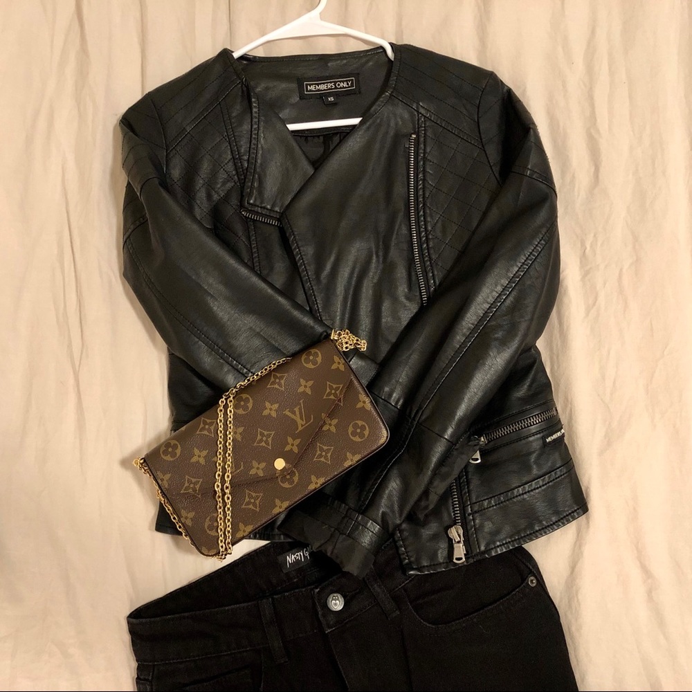 MEMBERS ONLY Leather Jacket 🛵